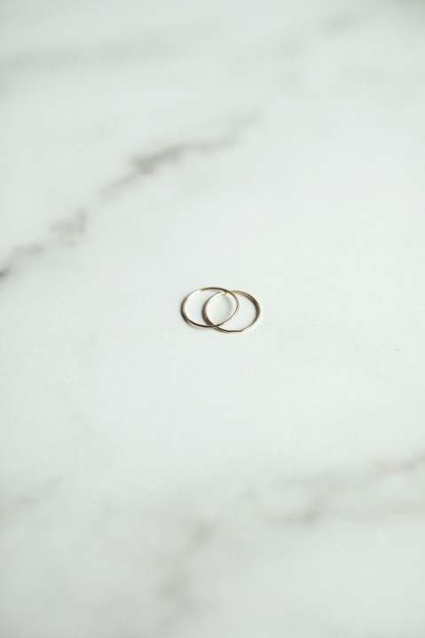 Stacking set with bespoke stones